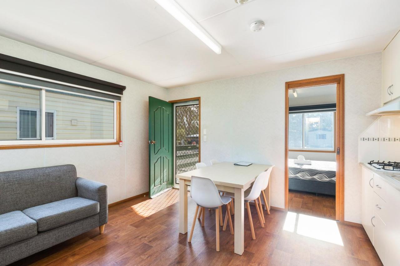 Gawler Caravan Park Bagian luar foto