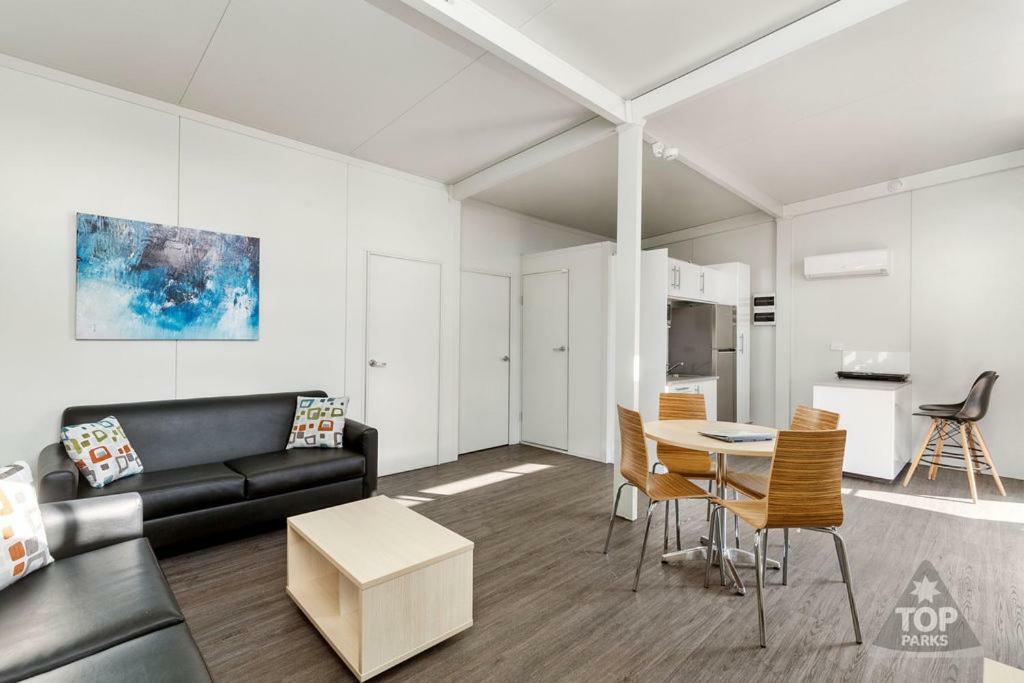 Gawler Caravan Park Bagian luar foto
