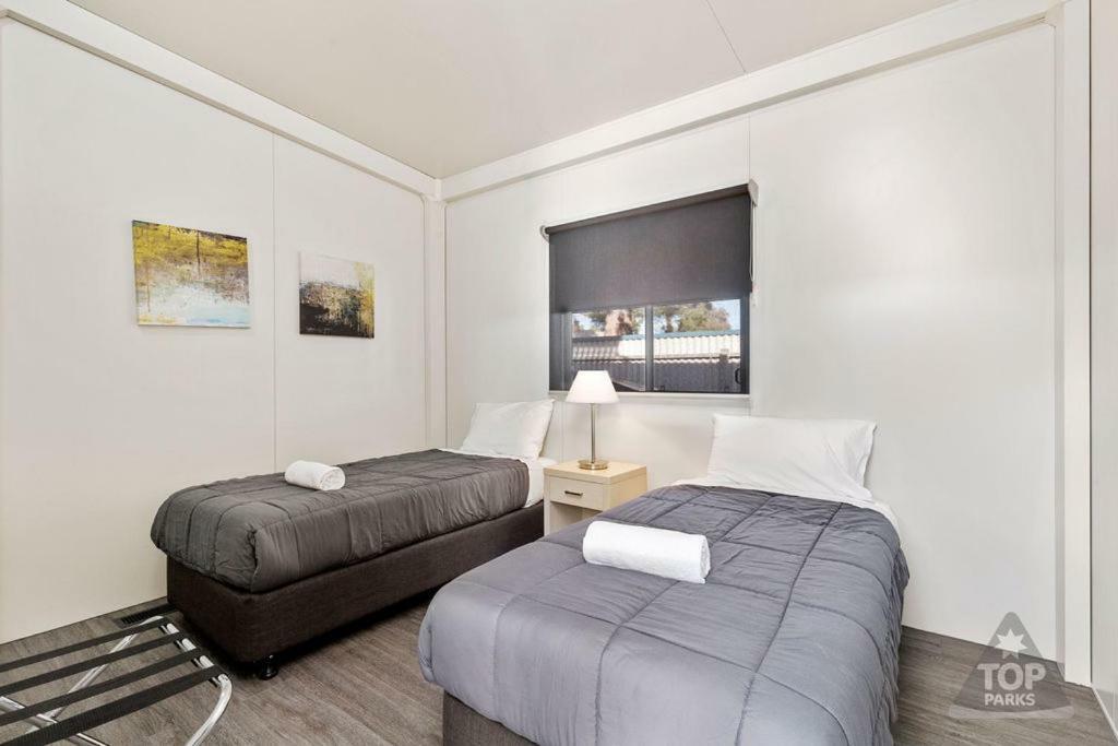 Gawler Caravan Park Bagian luar foto